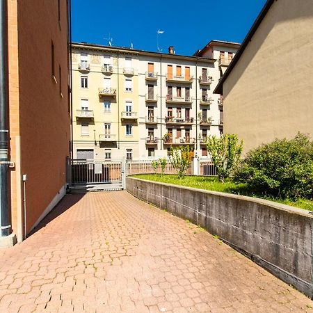 Come Casa Like Home Apartment With Parking トリノ エクステリア 写真