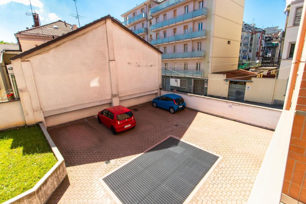 Come Casa Like Home Apartment With Parking トリノ エクステリア 写真